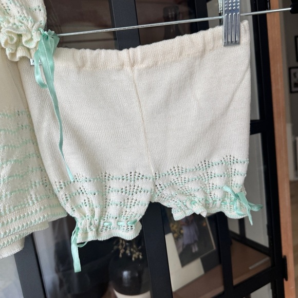 1970s Vintage Knit Set baby girl rosettes bow ribbon bloomers top Mint Venezuela - Picture 7 of 11